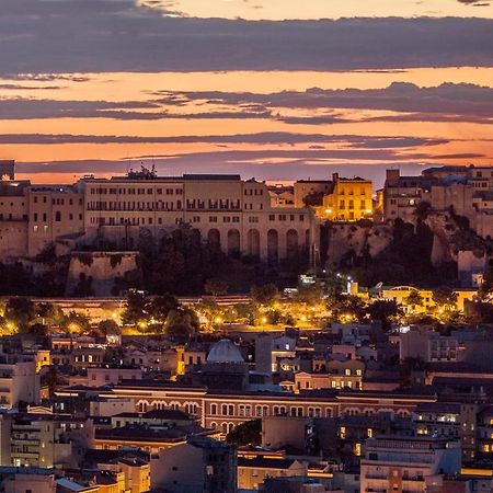 Rossini Penthouse Apartman Cagliari Kültér fotó